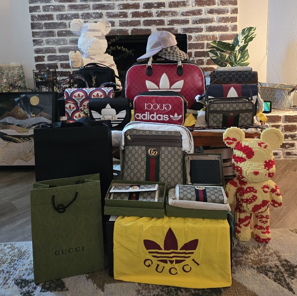 💚❤️💚Gucci Gang Givvy!! 👜🎁We are live!!!! Entrupy Verified Seller🩵❤️🩵 - Picture 7 of 16